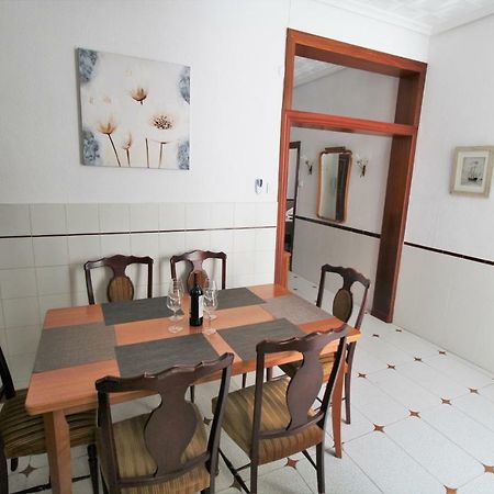 Big apartment with unique patio near Santa Barbara Castle Alicante Extérieur photo