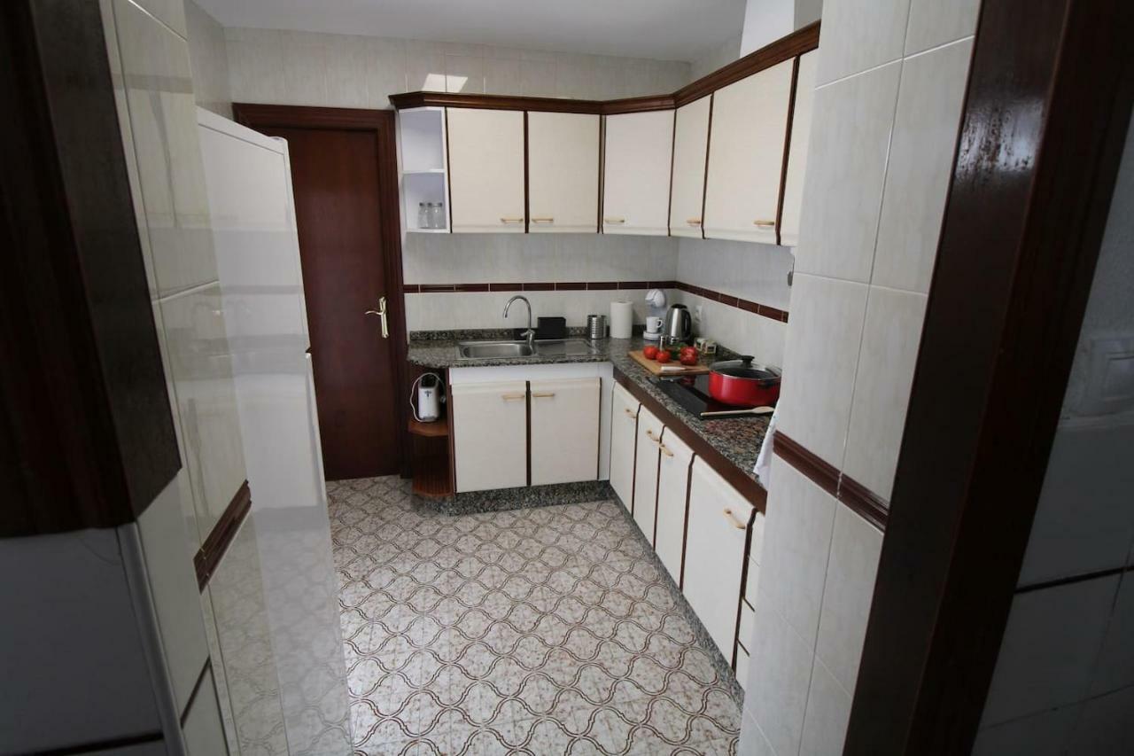 Big apartment with unique patio near Santa Barbara Castle Alicante Extérieur photo