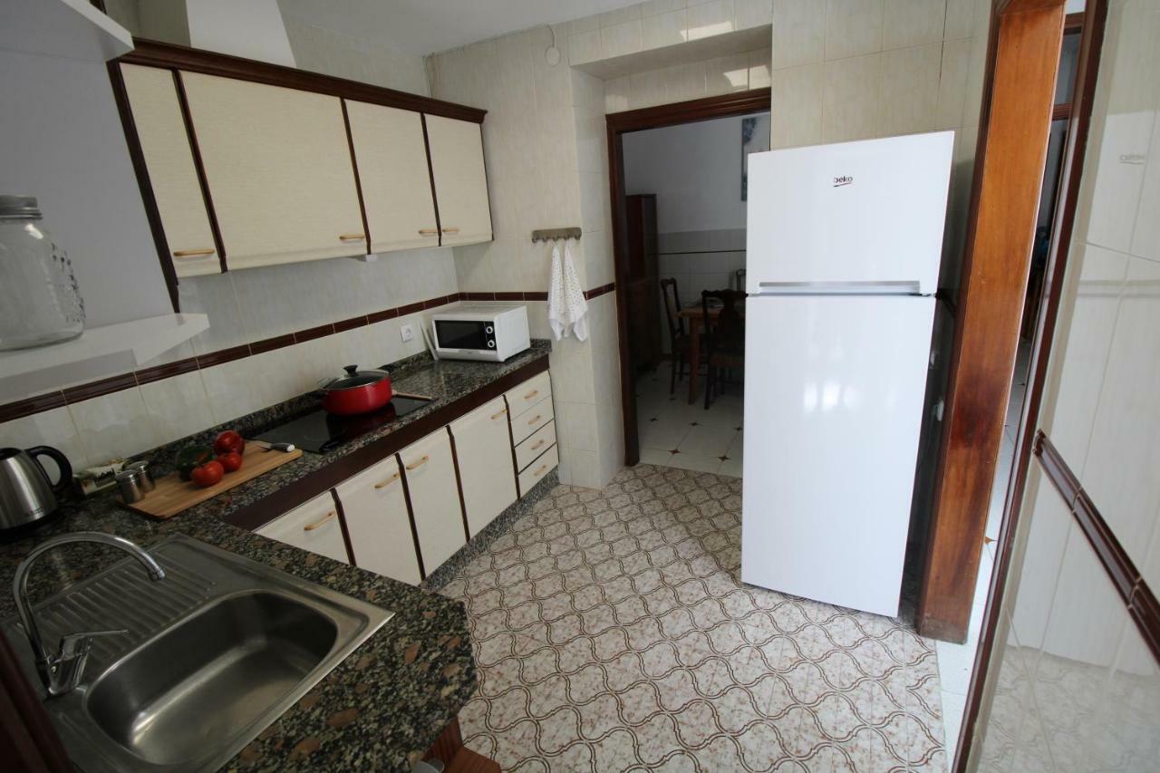 Big apartment with unique patio near Santa Barbara Castle Alicante Extérieur photo